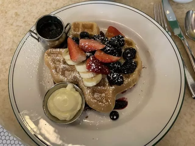 1886 Cafe & Bakery