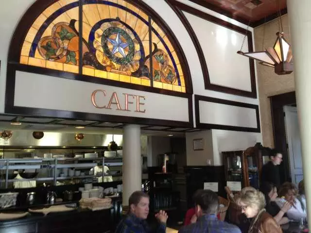 1886 Cafe & Bakery