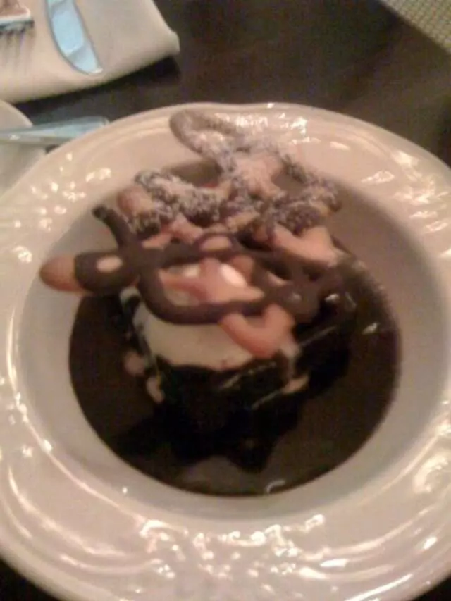 1886 Cafe & Bakery