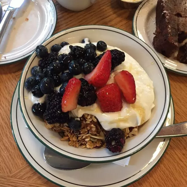1886 Cafe & Bakery