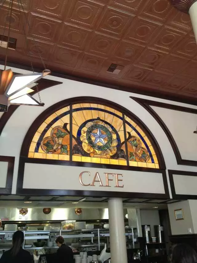 1886 Cafe & Bakery