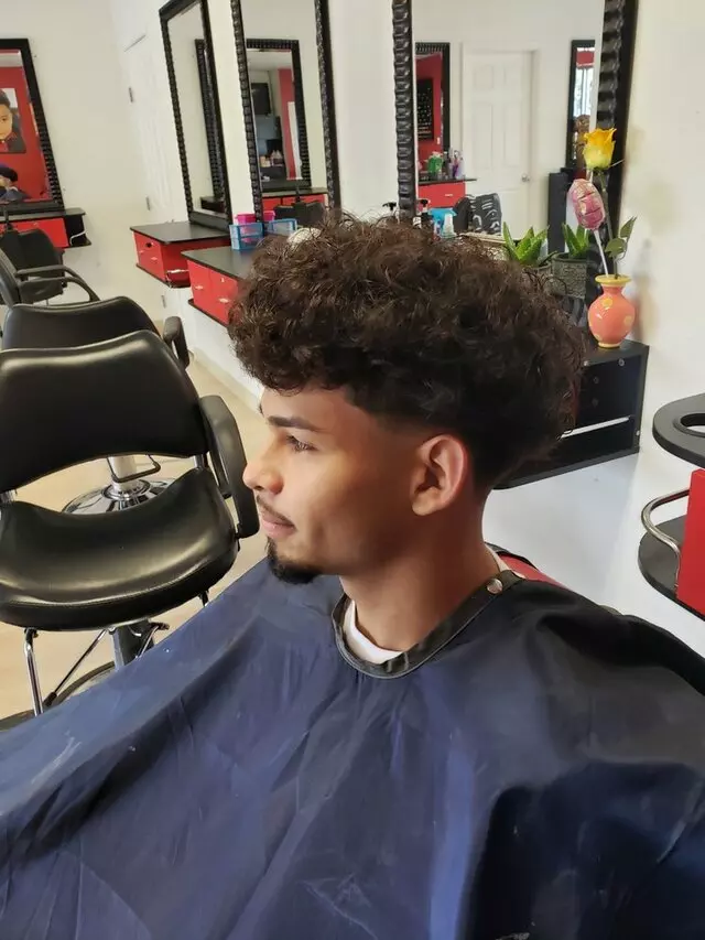 La Pesada Romero Barber Shop And Beauty Salon