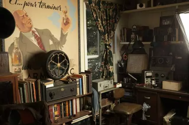 Atomic Tube - Vintage Audio and Radio Resurrection