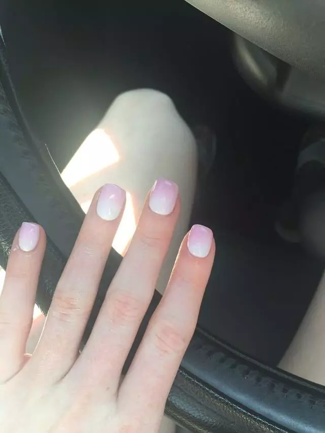 4 Seasons Nails & Spa