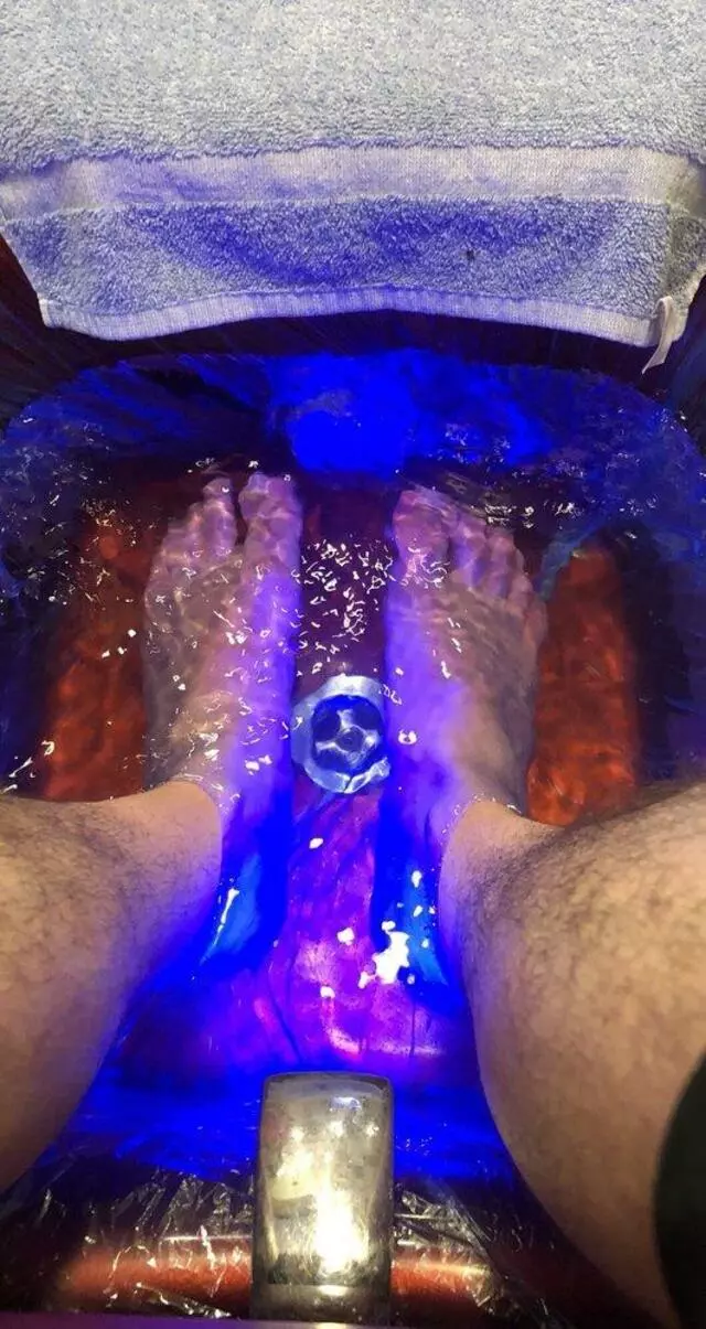 4 Seasons Nails & Spa