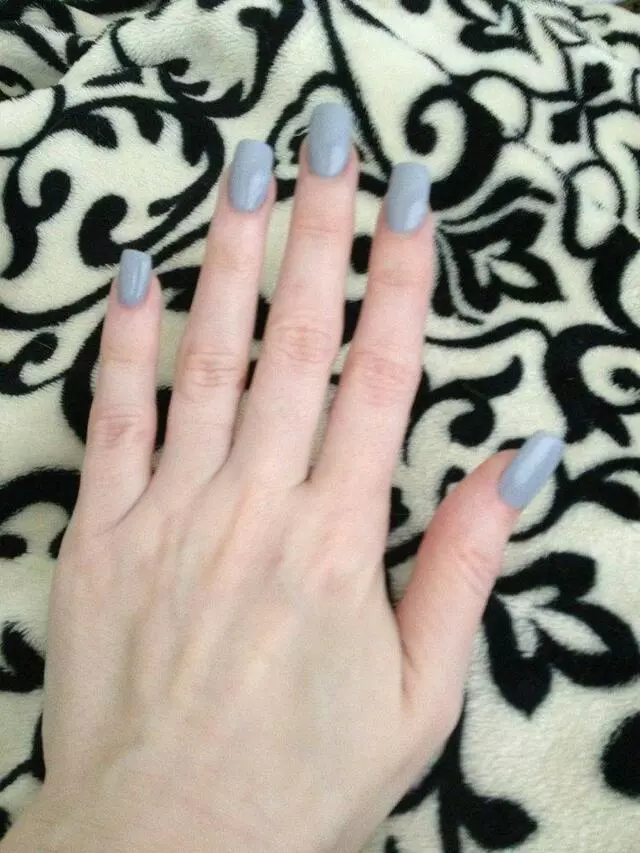 4 Seasons Nails & Spa