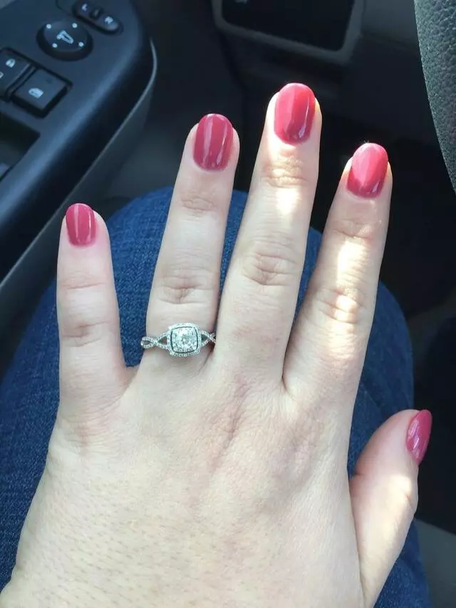 4 Seasons Nails & Spa