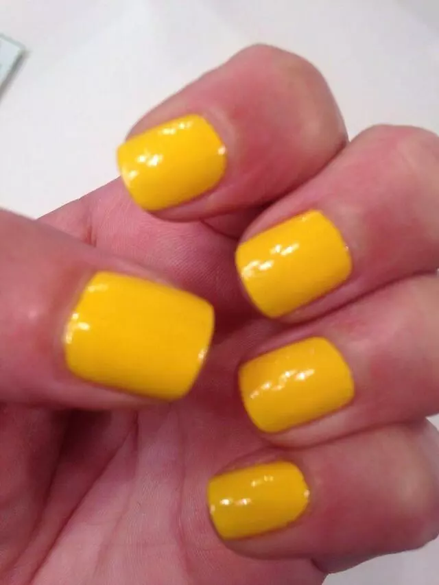 4 Seasons Nails & Spa