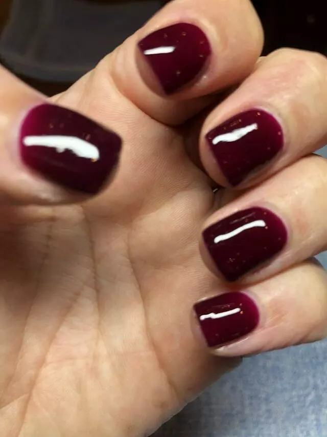 4 Seasons Nails & Spa