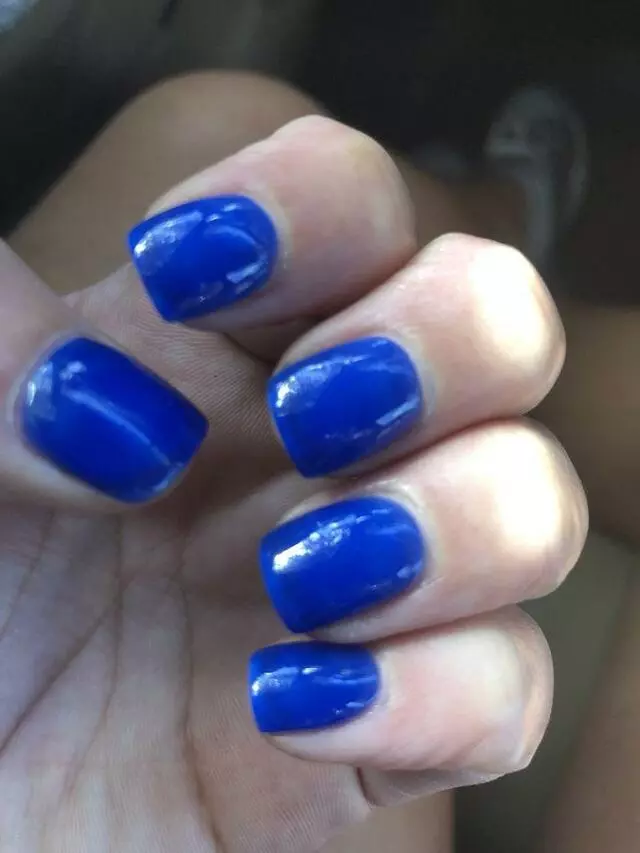 4 Seasons Nails & Spa