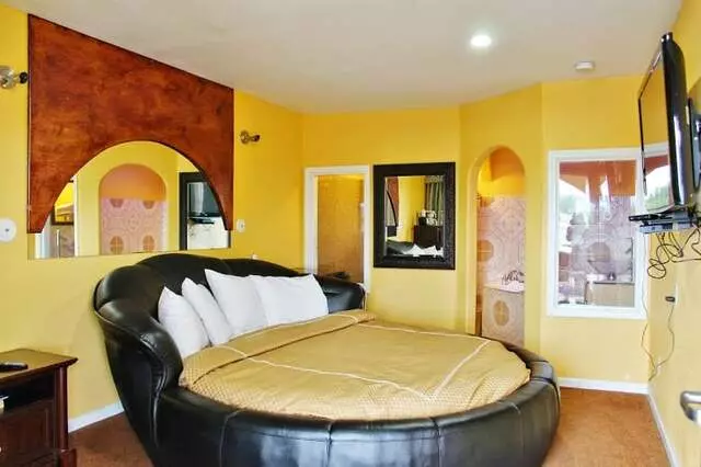 Americas Best Value Inn-Austin South
