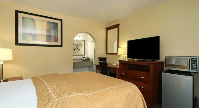 Americas Best Value Inn-Austin South