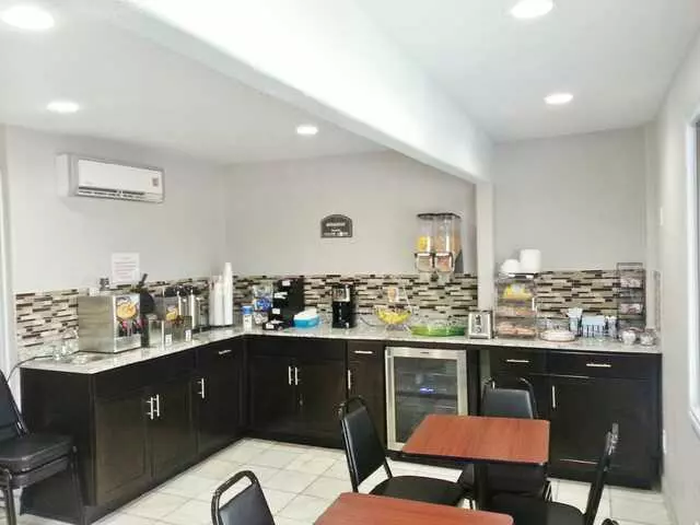 Americas Best Value Inn-Austin South