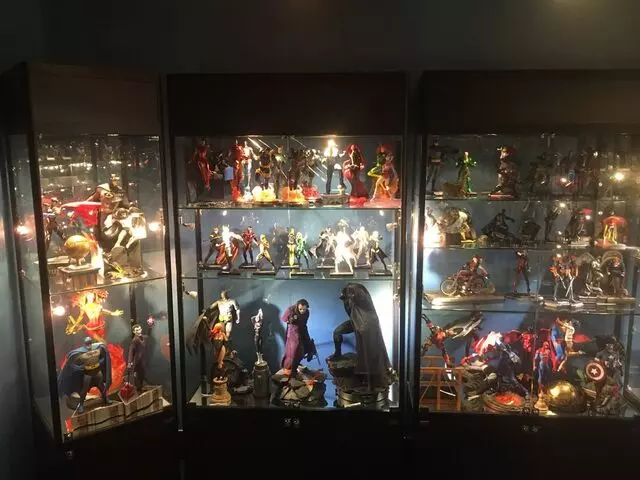 Austin Books & Comics