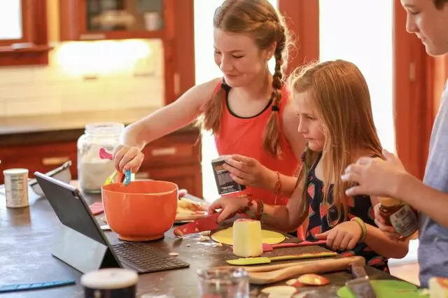 Sticky Fingers Cooking