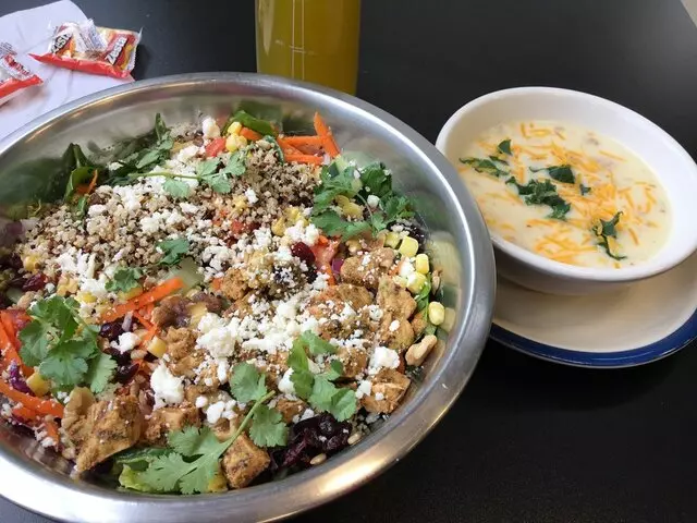 2N1 Salad Bar and Grill