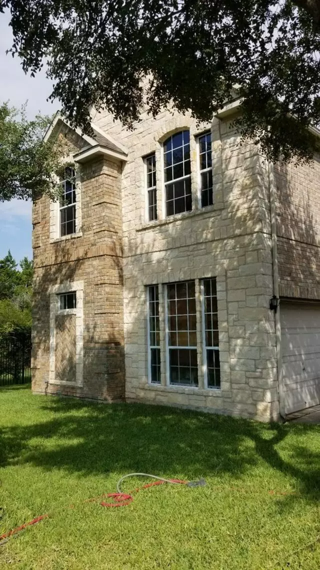 Austin Remarkable Shine