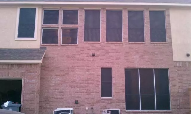 Aryco Glass & Screen