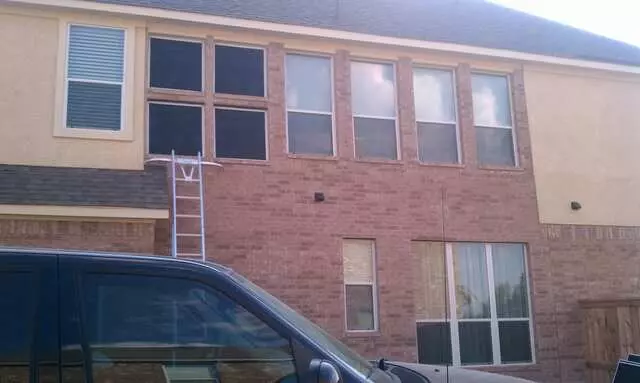 Aryco Glass & Screen