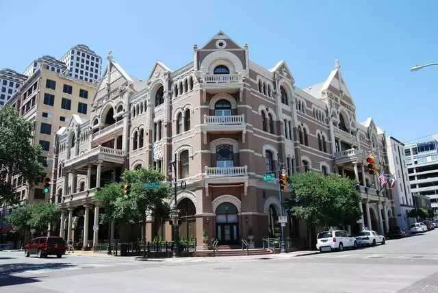 AO Tours Austin