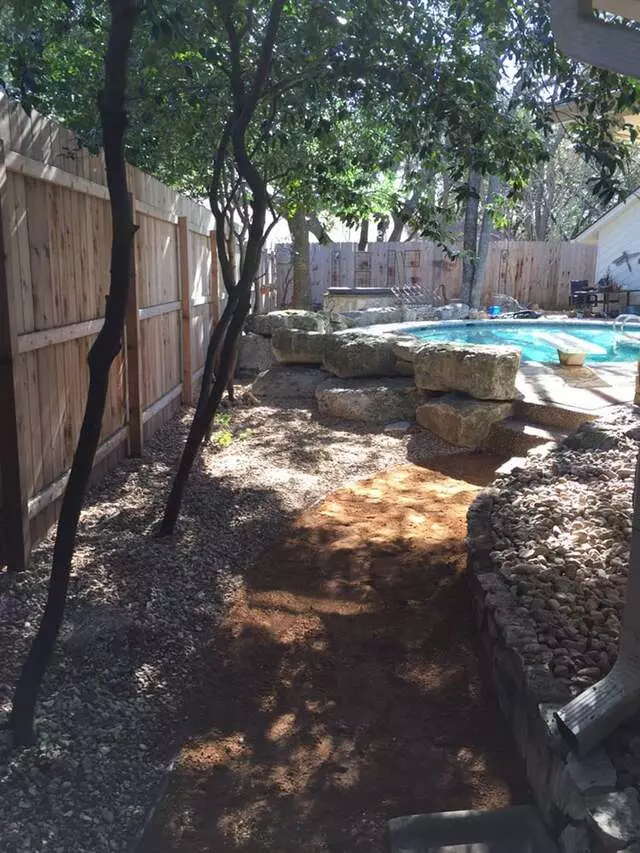512 Lawn & Tree