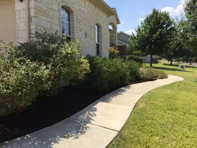 512 Lawn & Tree