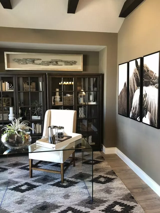 Angie Ufomata - Sky Realty