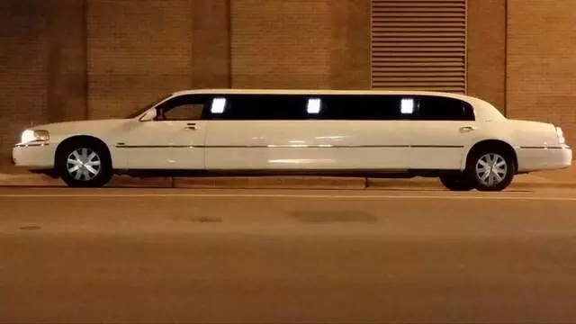 1st Class Limousines