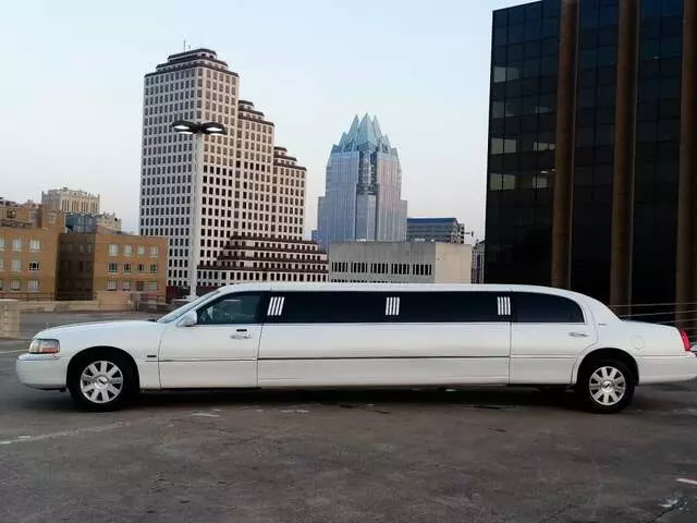 1st Class Limousines