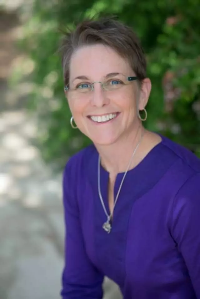 Dianne Shelton, MS, SEP