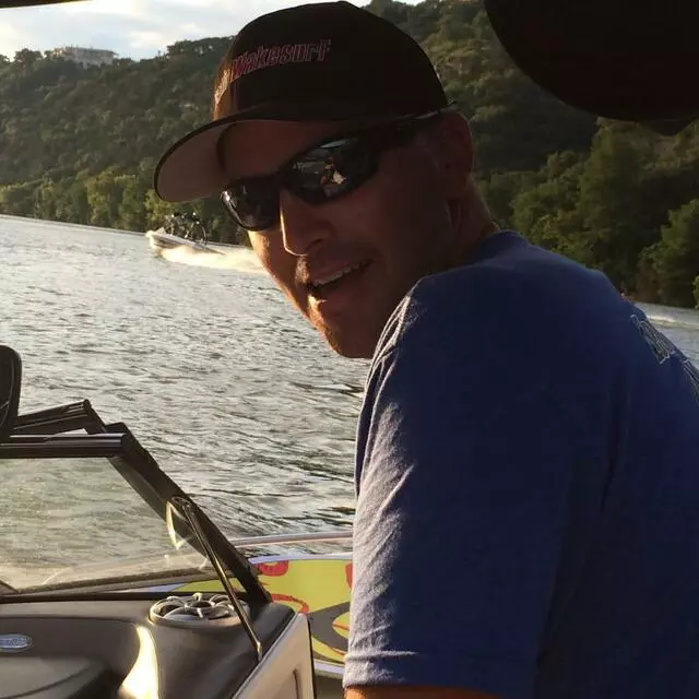 Austin WakeSurf