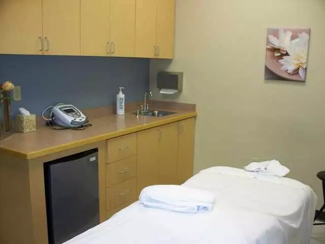 Active Health Chiropractic & Therapy