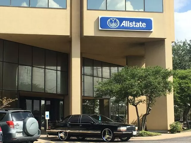Allstate Insurance: Nelson Robinson