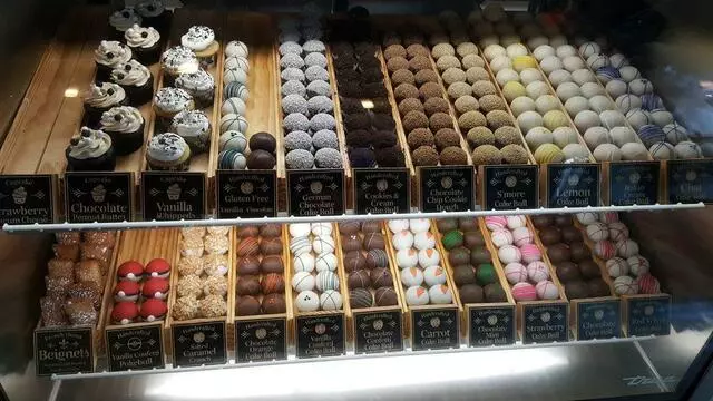 Angel Donuts & Treats