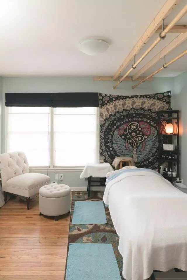 Summer Greenlees, LMT & Embody Wellness