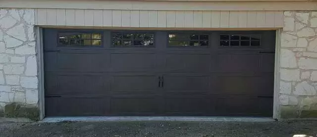 512 Garage Doors