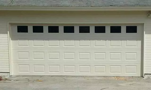 512 Garage Doors