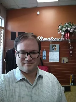Austin's Embroidery, Alterations & Cleaners