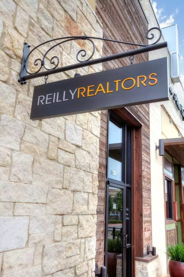 Amy Whitston, Realtor-Reilly Realtors
