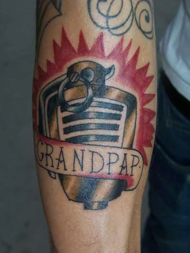 Amillion Tattoos & Body Piercing