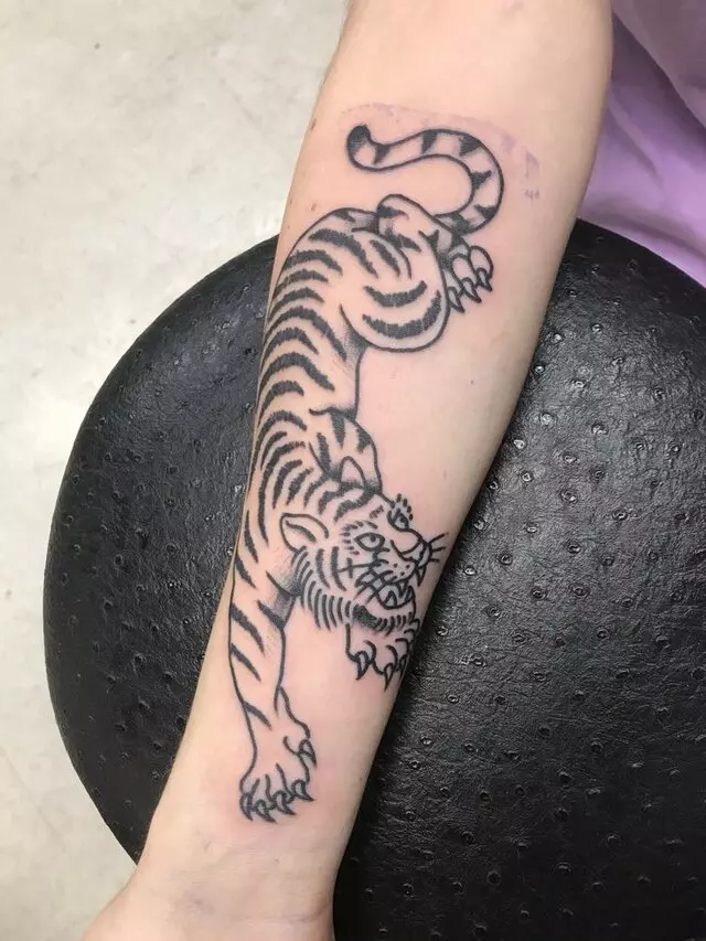 Amillion Tattoos & Body Piercing