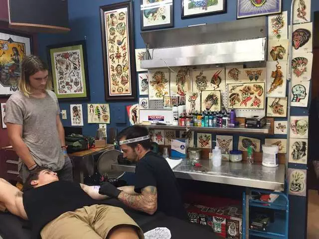 Amillion Tattoos & Body Piercing