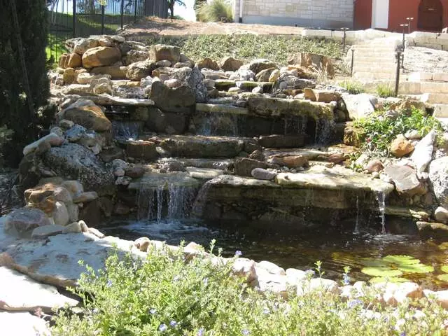 Austin Aquascapes LLC