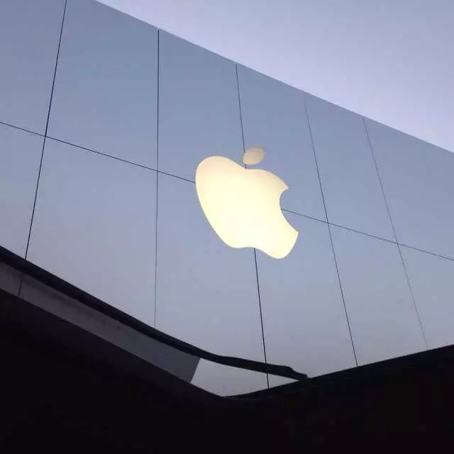 Apple Domain Northside