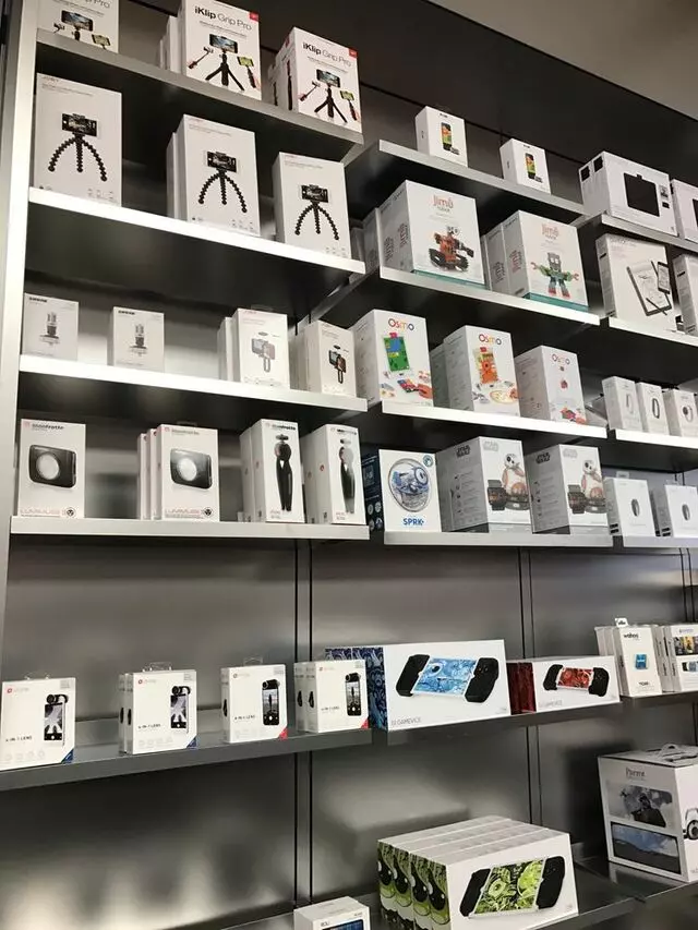 Apple Domain Northside