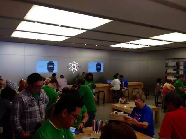 Apple Domain Northside