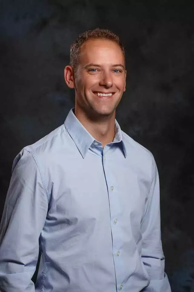 8118 Dental Professionals