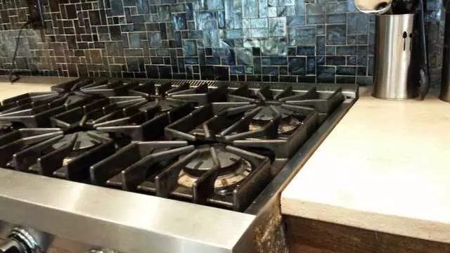 Austonian Appliance