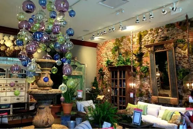 Arhaus