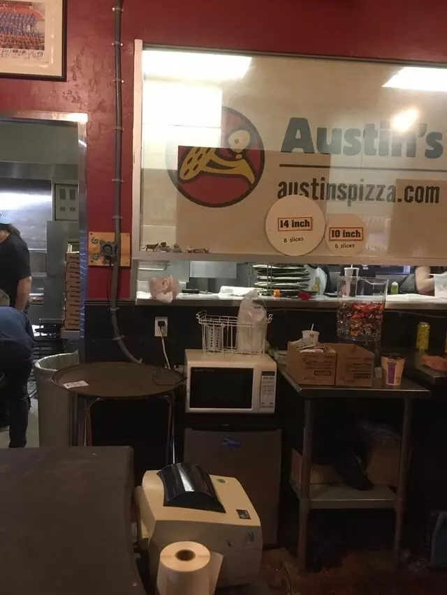 Austin’s Pizza - Westlake